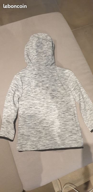 Gilet garçon gris (image 2)