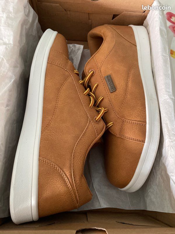 Baskets hommes marque Chevignon pointure 42 neuves (image 6)