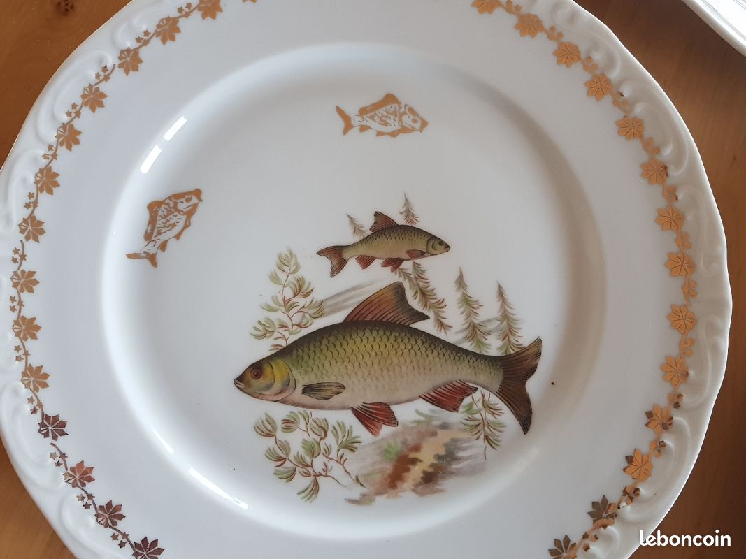 Assiettes et plat porcelaine véritable (image 5)