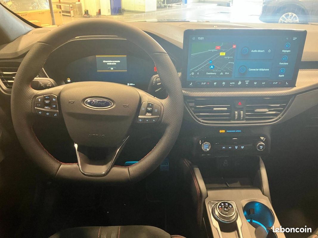 Ford Kuga 2.5 Duratec 180ch Hybrid FlexiFuel ST-Line X Powershift (image 12)