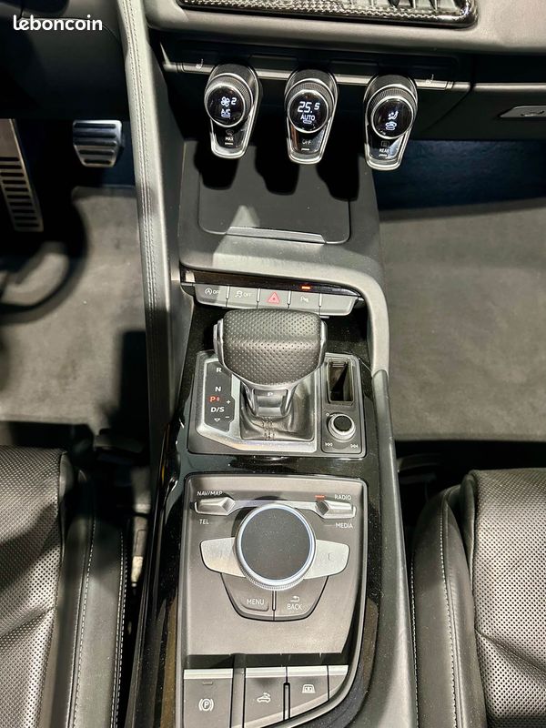 Audi r8 v10+ spyder 610 cv (image 16)