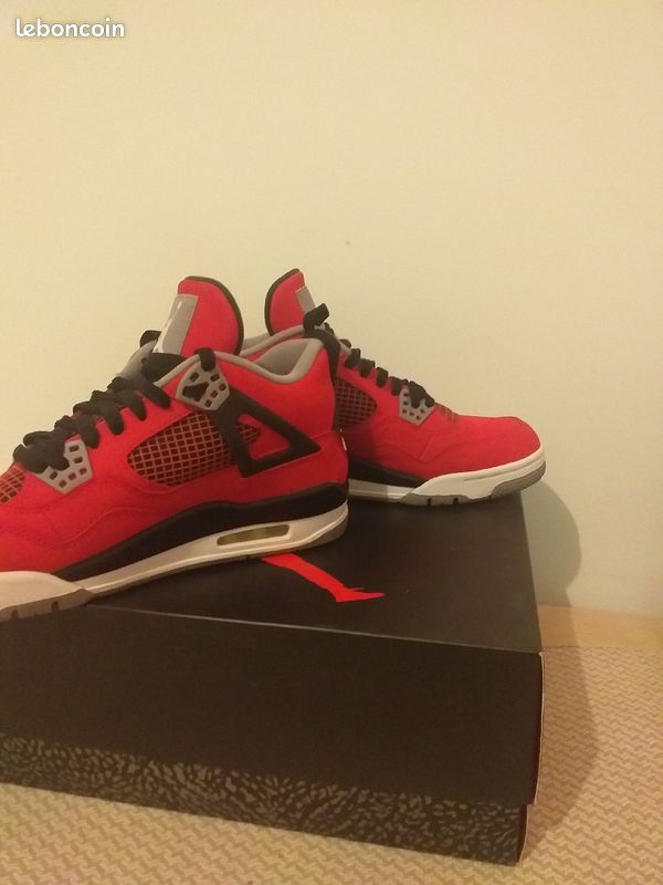 Jordan 4 rétro Toro Bravo (image 3)