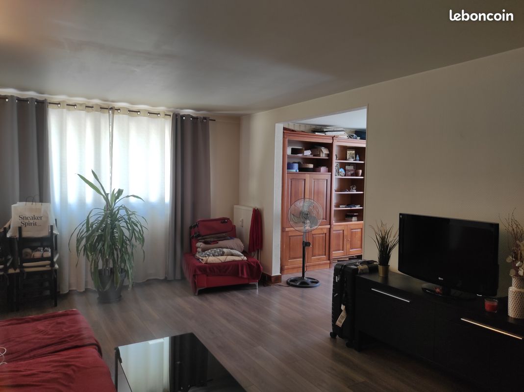 Appartement 3 pièces 81 m² · à Le Blanc-Mesnil · 80,5 m² · 167 000 €
