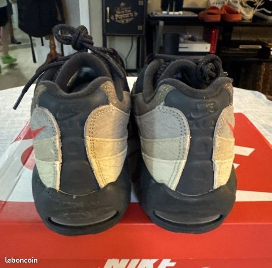 Nike Air Max 95 Topographic Kaki 42 (image 7)