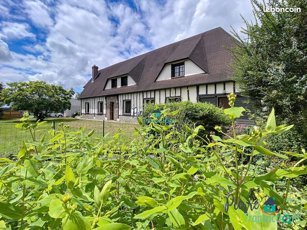 Maison 5 pièces 200 m² · à Lillebonne · 200 m² · 334 900 €