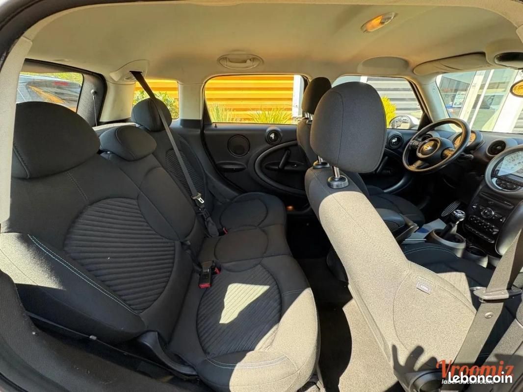 Mini Countryman 1.6 185 COOPER S ALL4 (image 8)