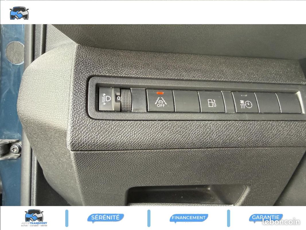 PEUGEOT 3008 Hybrid - 225 cv - BV e-EAT8 Roadtrip PHASE 2 (image 20)
