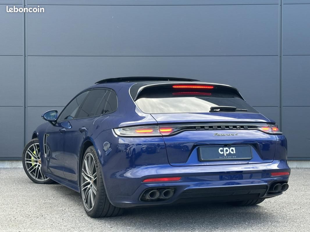 Porsche Panamera 4 SPORT TURISMO 2.9 V6 462 ch E-Hybrid Platinum Edition / Immat France Superbe Etat (image 3)