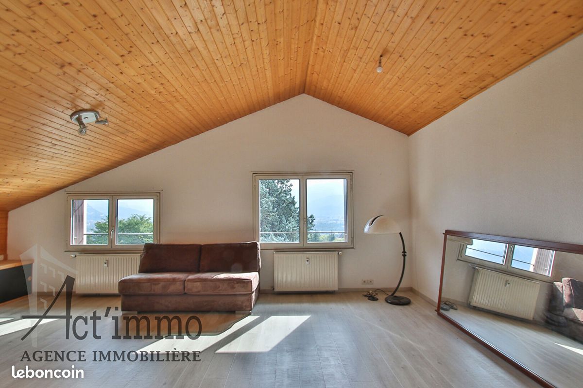 Appartement 1 pièce 44 m² · à Seyssins · 44 m² · 138 000 €