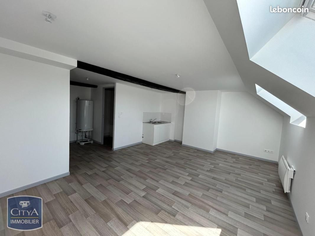 Appartement 3 pièces 56 m² · à Sedan · 56 m² · 420 €