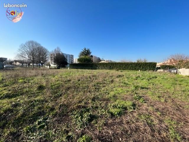 Terrain 531 m² Cognac (image 2)