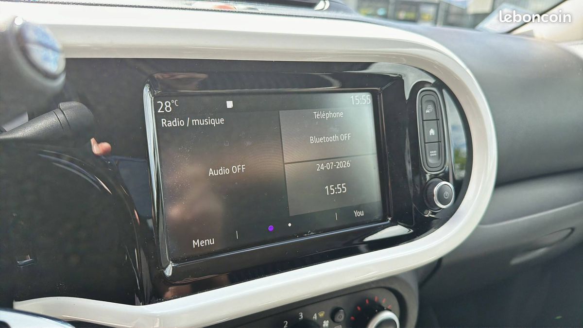 Renault twingo iii tce 95 intens (image 15)