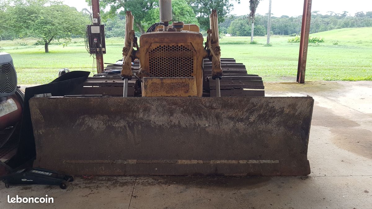 Bulldozer (image 3)
