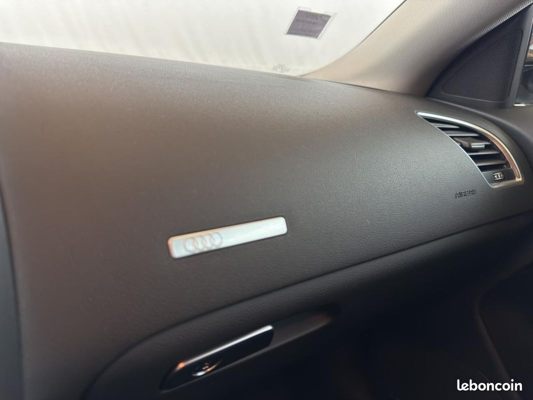 AUDI A5 2.0 TFSI - 211 - BVA Multitronic COUPE Ambition Luxe (image 27)