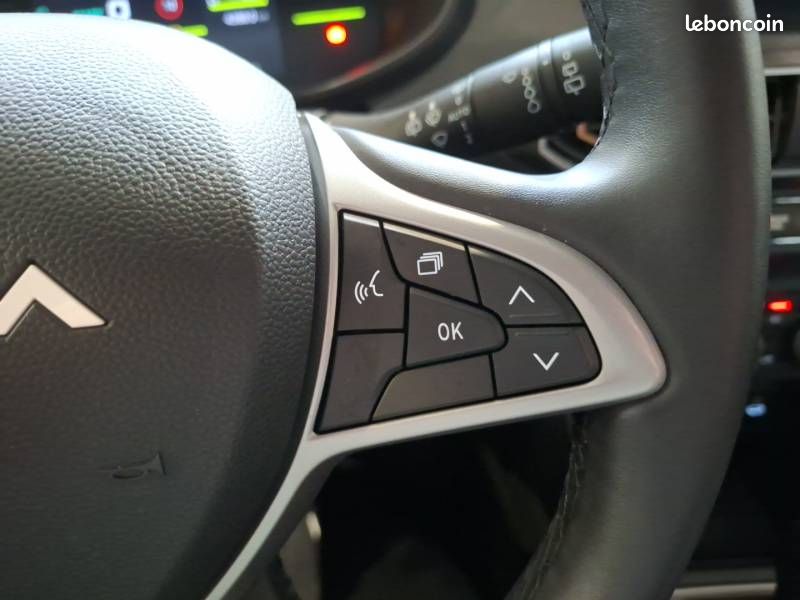 Dacia Jogger Hybrid 140 7 places GSR2 Extreme (image 21)