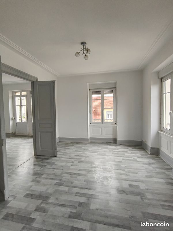 Appartement 4 pièces 100 m² · à Mulhouse · 100 m² · 153 000 €
