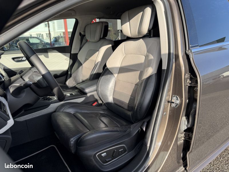Renault TALISMAN ESTATE 1.6 TCE 200CH ENERGY INITIALE PARIS EDC (image 12)