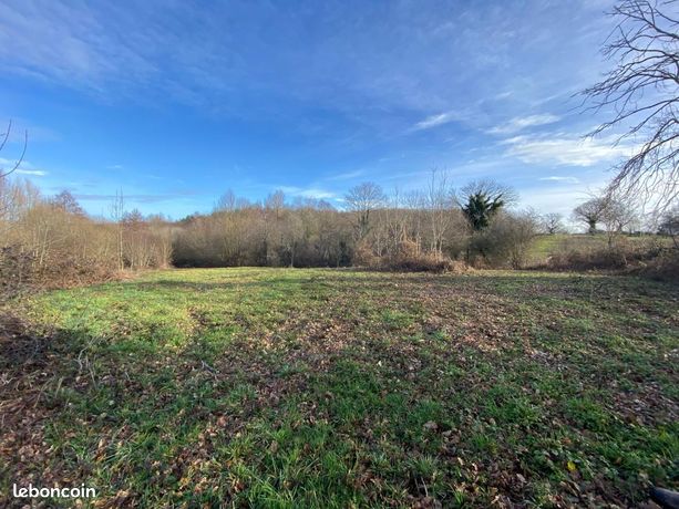 Terrain 9 955 m² Villebret