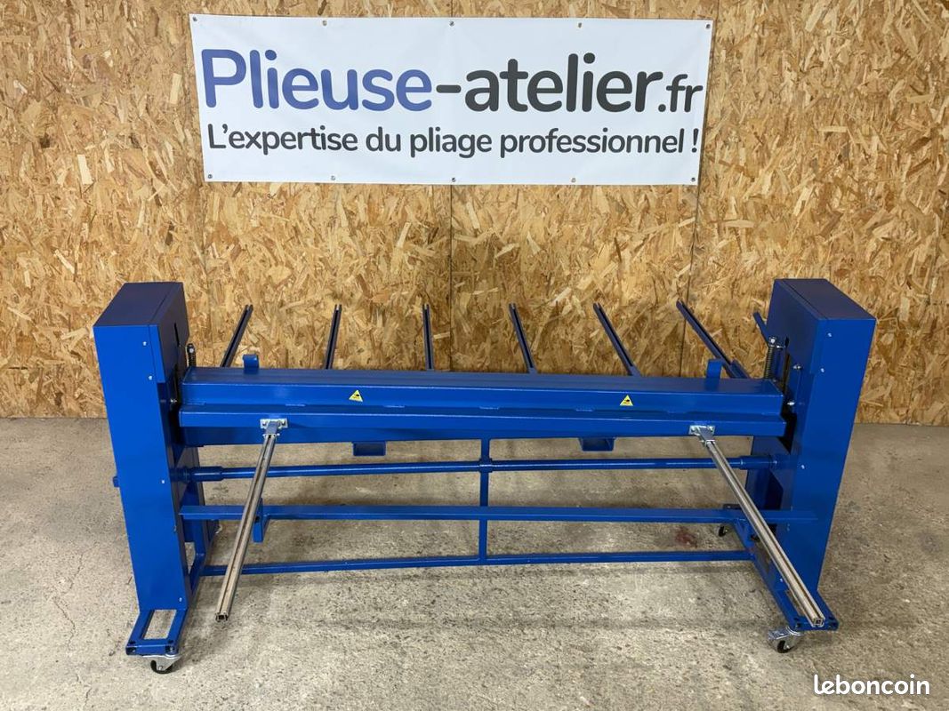 OUTILLAGE PRO : Cisaille guillotine manuelle 2m + Table avant avec rallonge, Coupe rectiligne, Butée de précision, Structure acier robuste (image 1)