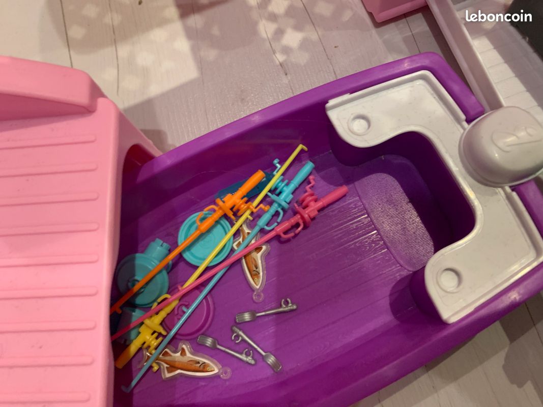 Camping car barbie (image 3)