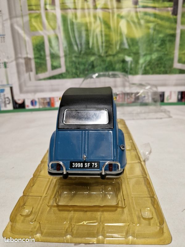Solido 1:17 - Model car - Citroën 2CV 1966 - Prestige Series