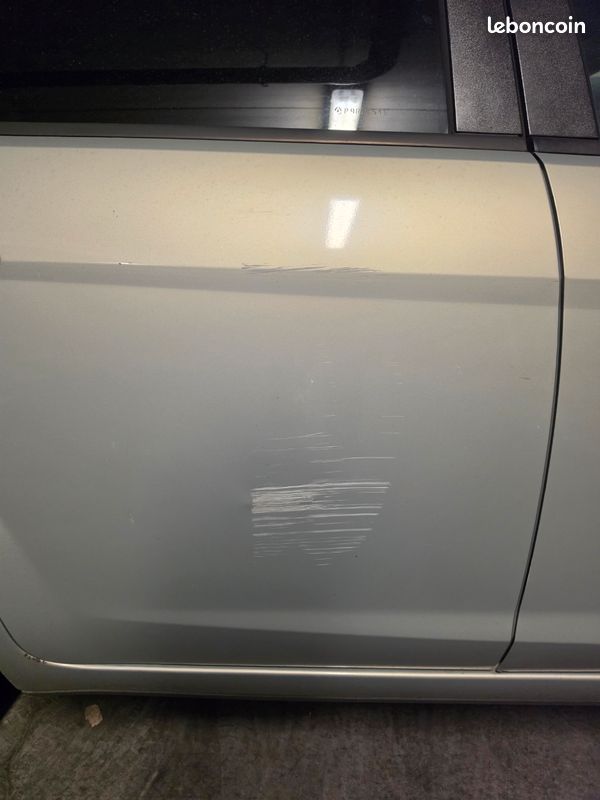 Ford focus Titanium 1.8 (image 2)
