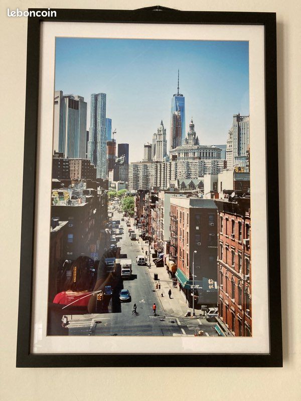 Cadre Juniqe New York (image 1)