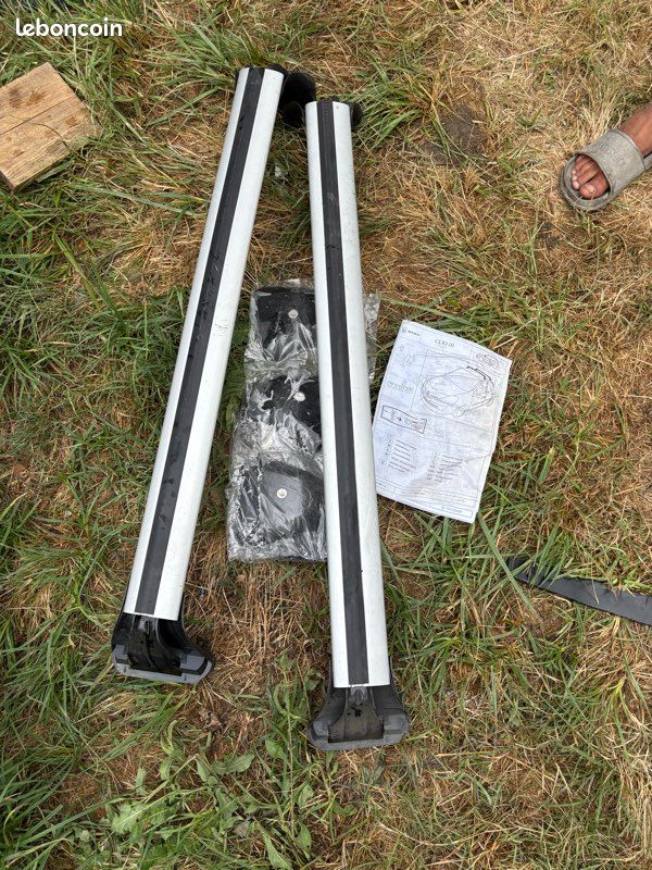 Barres de toit Renault Clio 3 5 portes neuves 7711221419 (image 1)