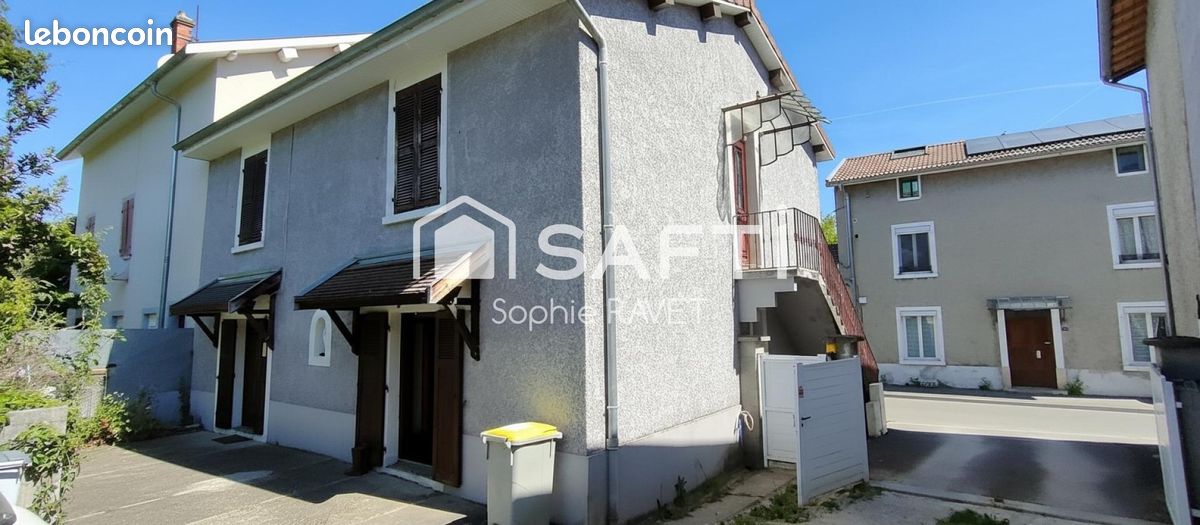 Maison 7 pièces 160 m² · à Chavanoz · 160 m² · 240 000 €