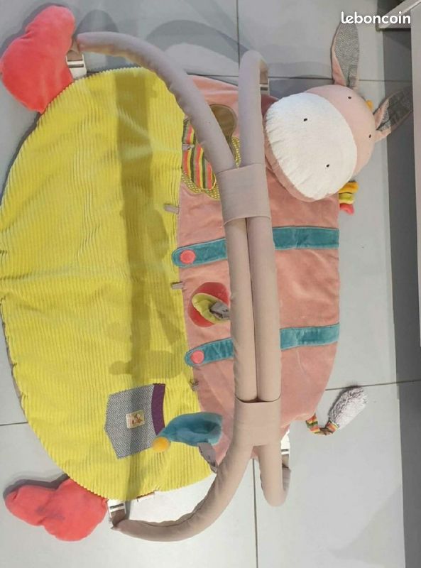 Vetement et accessoires 1 mois (image 2)