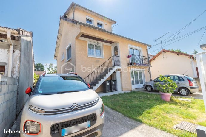 Maison 8 pièces 168 m²