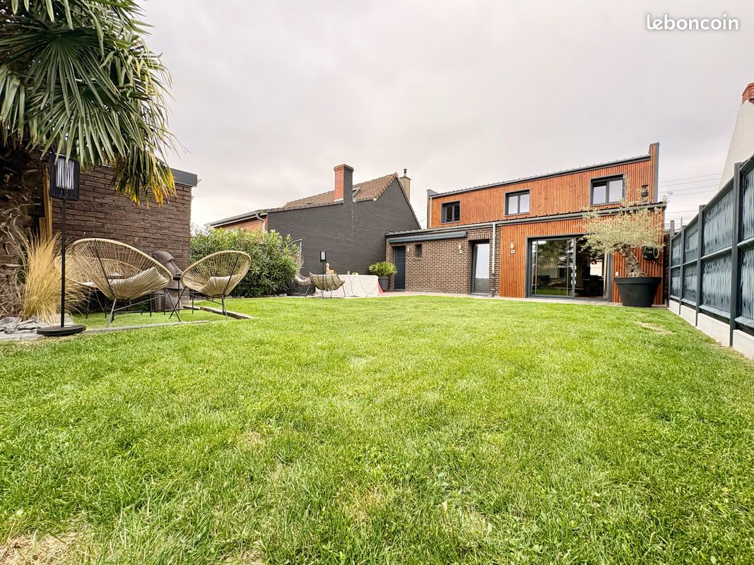Maison 5 pièces 157 m² · à Nœux-les-Mines · 157 m² · 336 000 €