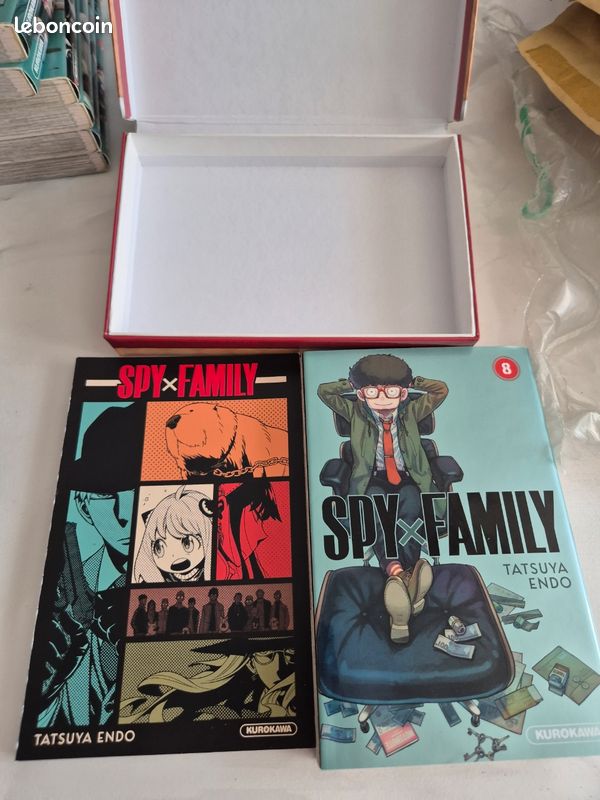 Mangas Spy x Family tomes 1 à 9 dont le tome 8 collector (image 3)