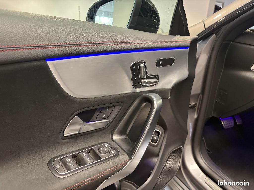 MERCEDES CLASSE CLA 200 AMG LINE 163 ch 7G-DCT - Toit ouvrant - Jantes multibranches (image 10)