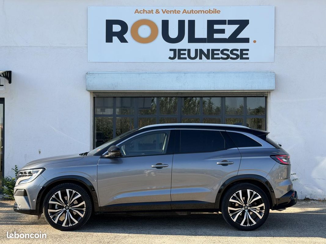 RENAULT AUSTRAL 1.2 E-Tech Hybride 200ch multi-modes Iconic / Apple Carplay / Faible kilométrage (image 2)