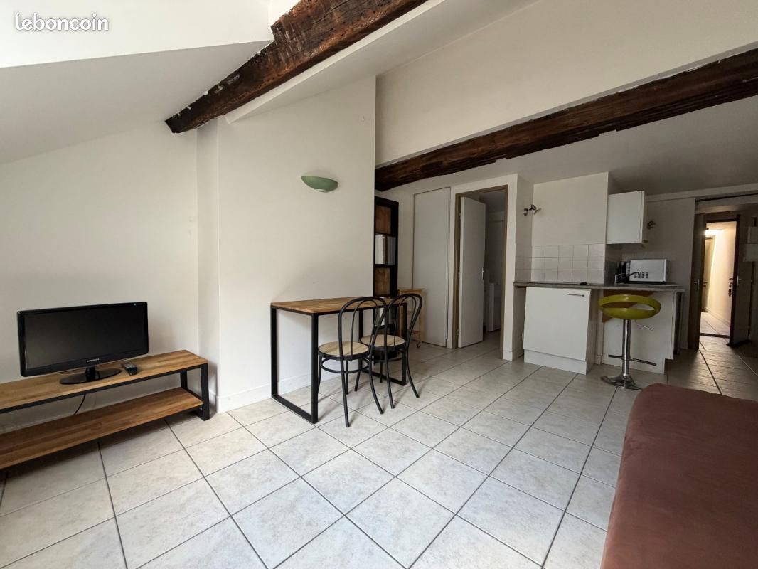 Appartement 1 pièce 26 m² · à Orléans · 26 m² · 490 €
