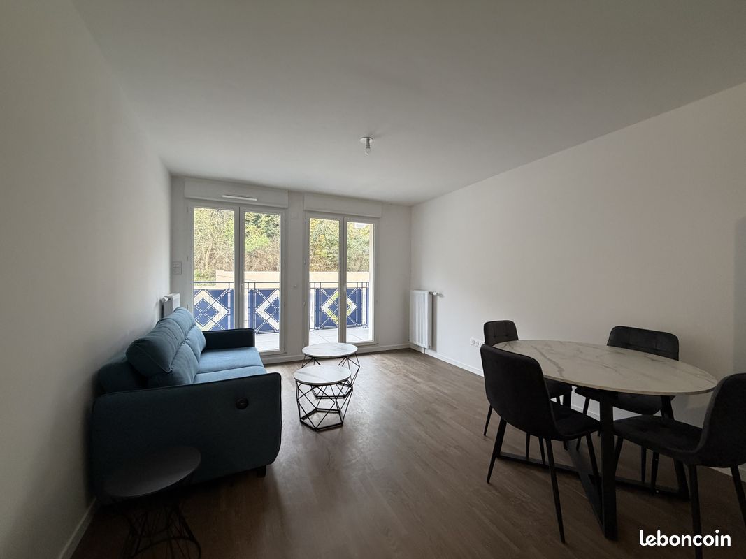 Appartement 2 pièces 42 m² · à Cormeilles-en-Parisis · 42 m² · 1 090 €