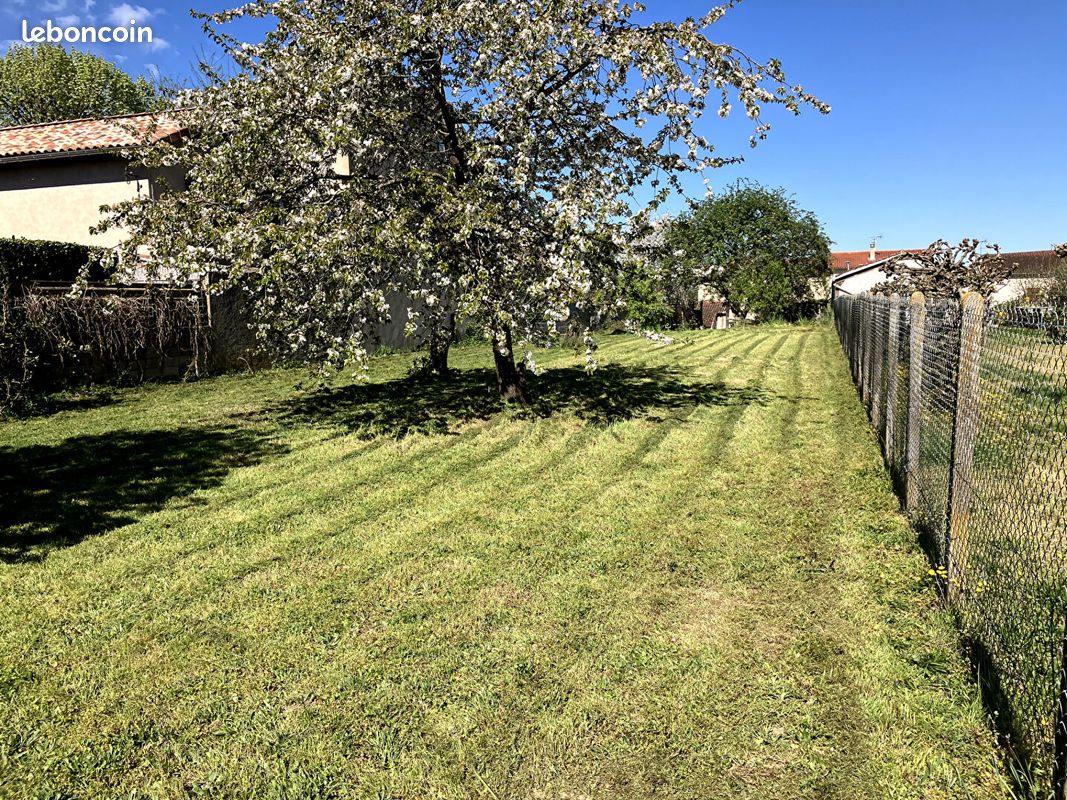 Maison 7 pièces 152 m² · à Saint-Juéry · 152 m² · 208 000 €