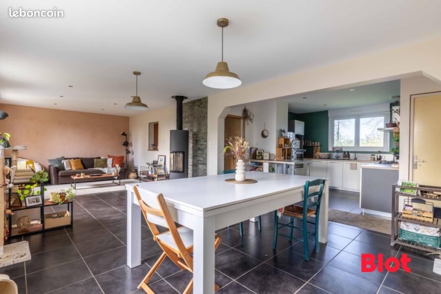 Maison 4 pièces 95 m² · à Bédée · 95 m² · 304 500 €