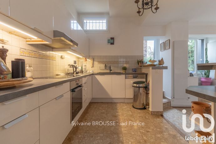 Maison 6 pièces 130 m²