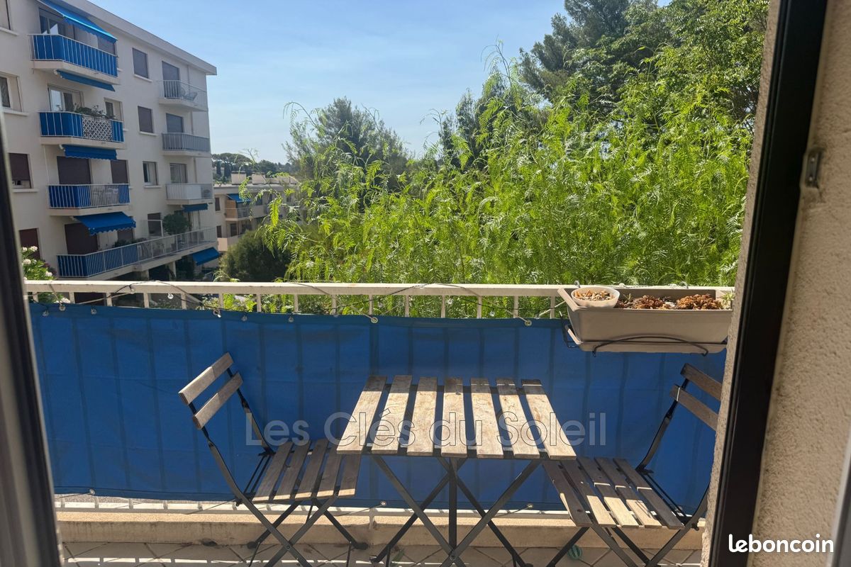 Appartement 3 pièces 53 m² · à Toulon · 53 m² · 970 €