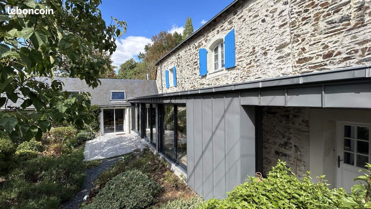 Maison 7 pièces 200 m² · à Villiers-Charlemagne · 200 m² · 321 900 €