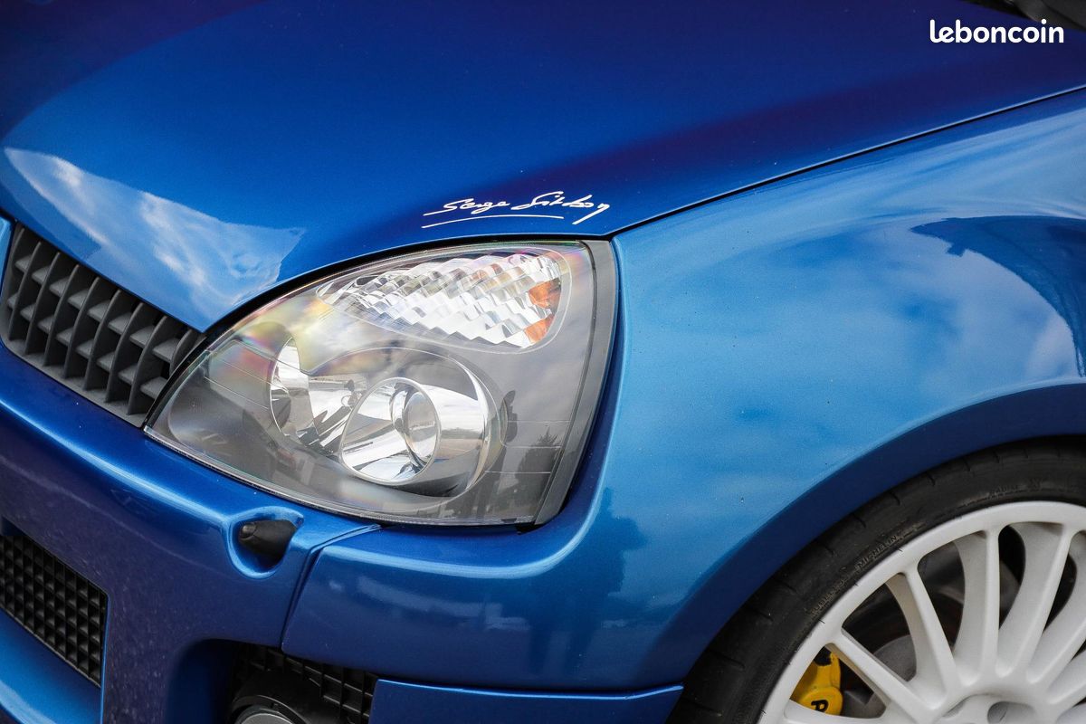 RENAULT CLIO 3.0i V6 RS V6 PHASE 2 (image 28)