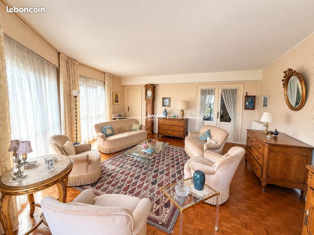 Appartement 3 pièces 69 m² · à Roubaix · 69 m² · 130 000 €