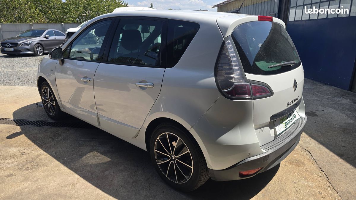 Gl-j auto : renault scenic boite auto bose 1.5 dci (image 2)