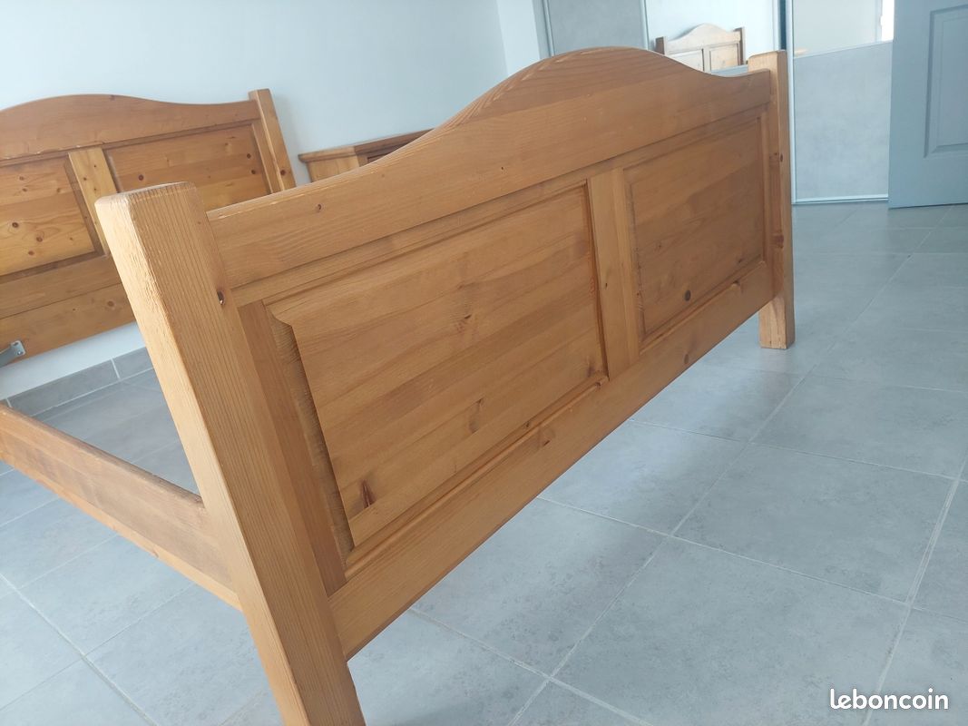Lit en bois +sommier+ chevets (image 3)