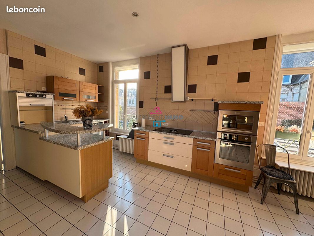 Appartement 4 pièces 170 m² · à Arras · 170 m² · 366 000 €