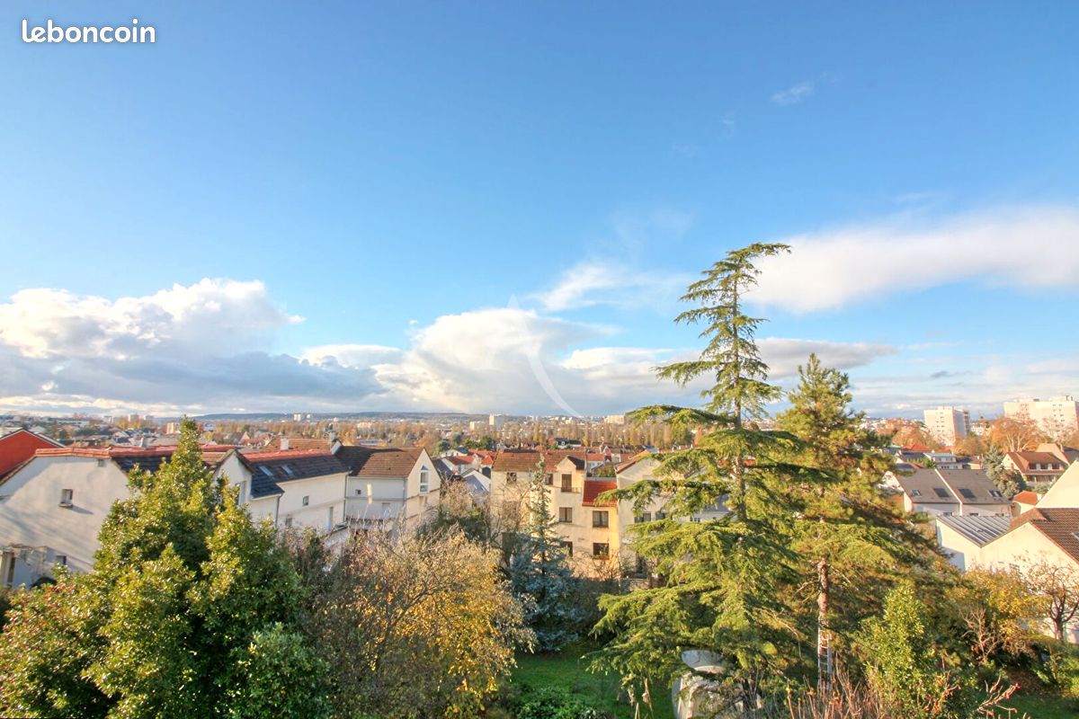 Terrain 950 m² · à Antony · 950 m² · 745 500 €