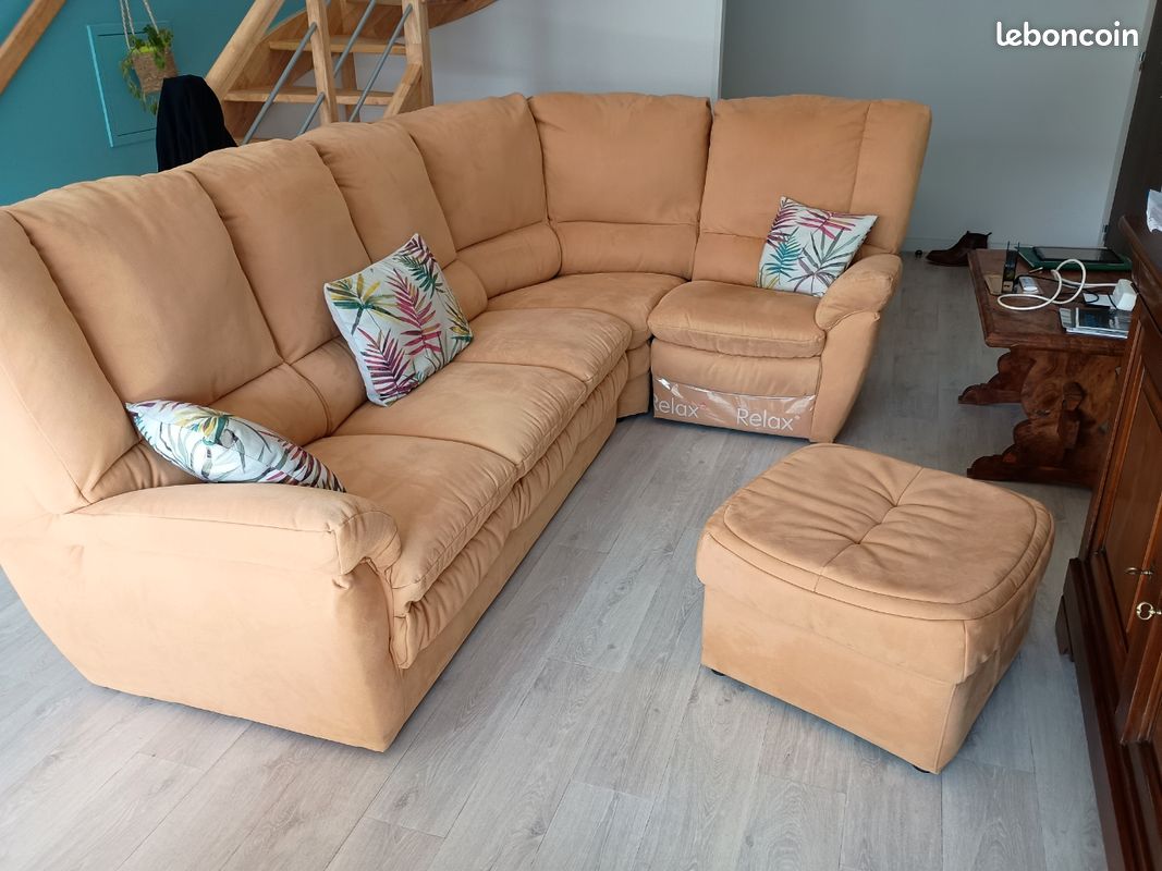 Canapé Angle + Pouf (image 1)