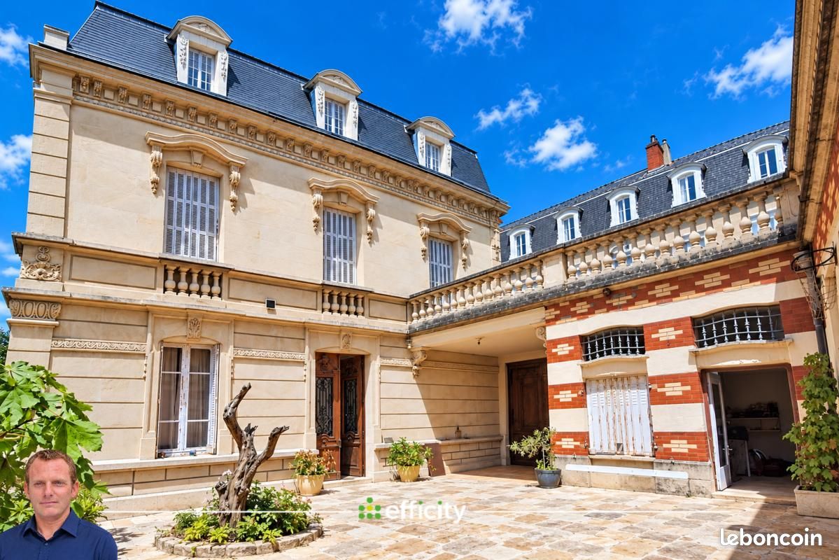 Immeuble 594 m² · à Thiers · 594 m² · 421 600 €